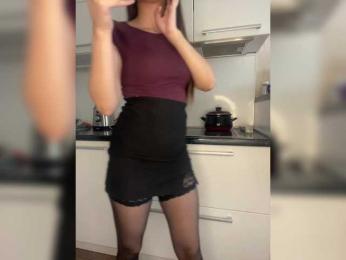 Myr-kiss webcam model stream image