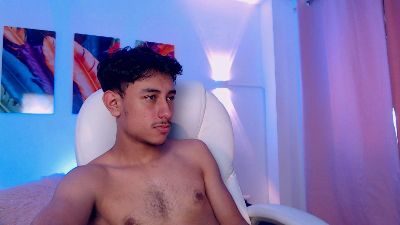 VezxX webcam model stream image