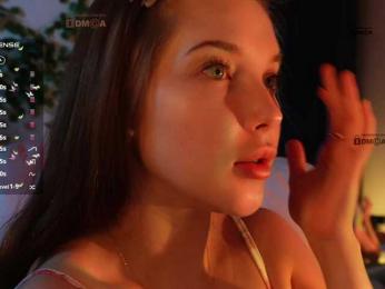 _Q_ webcam bongacams model stream image