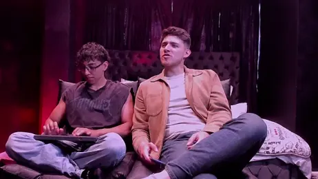 big__friends webcam stripchat model stream image