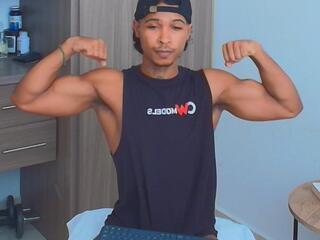 Cassian Gold webcam model stream image