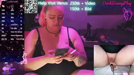 DarkBunnyPlay webcam model stream image