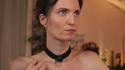 Yulla webcam cam4 model stream image