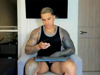 Scott Maison webcam model stream image
