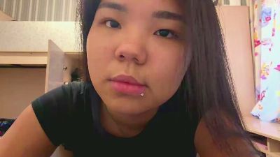 LaritaSuitt webcam model stream image