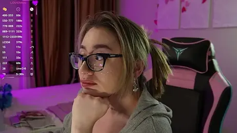 Fiona-Love webcam model stream image