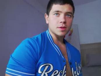 arilass webcam model stream image