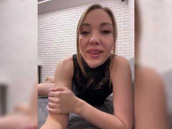 KitFox webcam bongacams model stream image