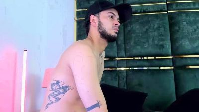 Coral_Gael webcam model stream image