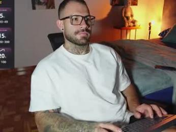 kite__ webcam model stream image