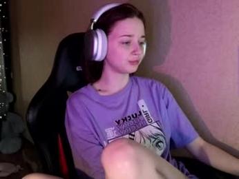 queen_kitty1818 webcam model stream image