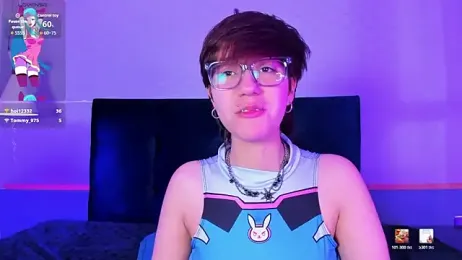 Tsuki_Maru webcam model stream image