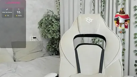 mell_milles webcam model stream image