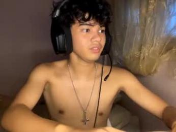 alt_femboy webcam model stream image