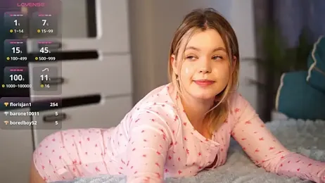 Milana15 stripchat stream image