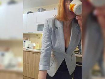 Pink-Lips bongacams stream image