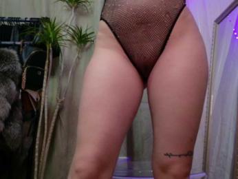 EmilyxJames bongacams stream image