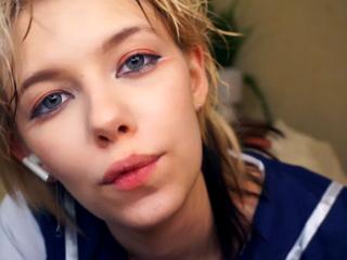 Odelyna Curless flirt4free stream image, 25.05.2025 08:00