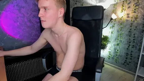 AlexxSweet stripchat stream image