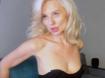 -Molly- bongacams stream image