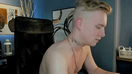 AlexxSweet stripchat stream image