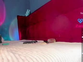 honey_pinkgreen chaturbate stream image