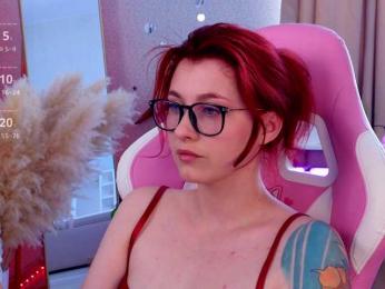 HoneyCherry bongacams stream image