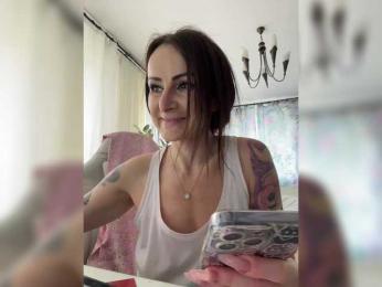 _AHHA_ bongacams stream image