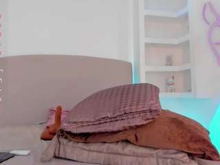 nathalyn-b camsoda stream image, 10.02.2025 14:30