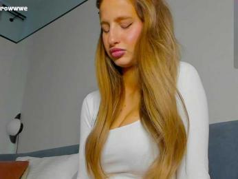 aimeerowwwe bongacams stream image