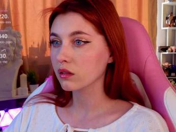 HoneyCherry bongacams stream image