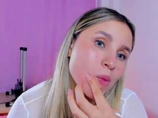 vaiolet-rose camsoda stream image