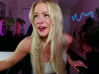oliviaowens chaturbate stream image, 24.06.2025 23:40