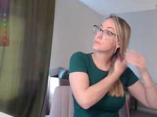 Zoey Evans flirt4free stream image