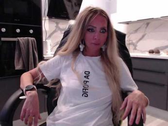 blondalina bongacams stream image