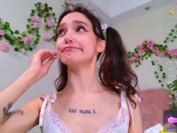 breeding_material chaturbate stream image, 16.07.2025 15:50