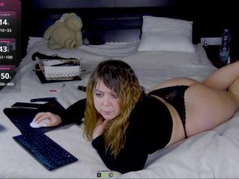 FLUFFY_BEAUTY bongacams stream image