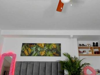 Fancy-t33n bongacams stream image, 12.02.2025 20:30