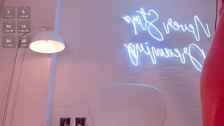 NaomiSainz stripchat stream image