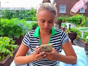 misss-vikki bongacams stream image