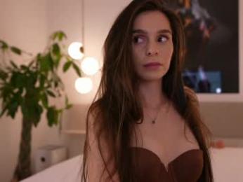 dovia chaturbate stream image