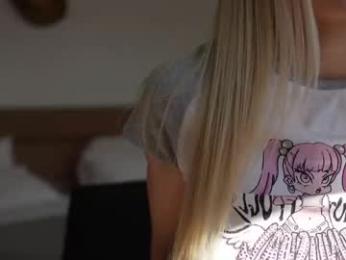 kriss0leoo chaturbate stream image