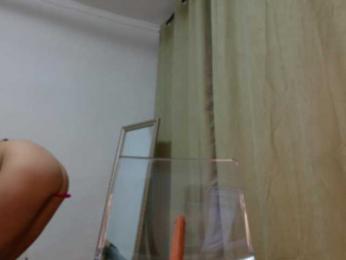 EmilyxJames bongacams stream image