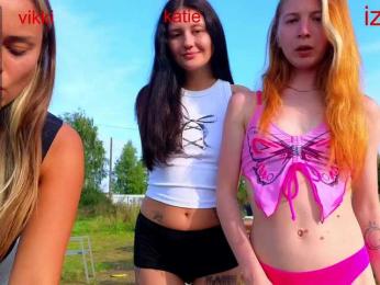 misss-vikki bongacams stream image