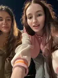 SnappyHappy stripchat stream image