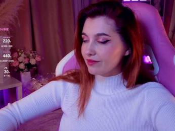 HoneyCherry bongacams stream image