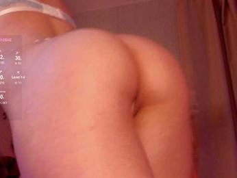 HoneyCherry bongacams stream image