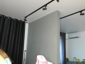 amilia4u chaturbate stream image