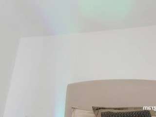 maddy-hot camsoda stream image