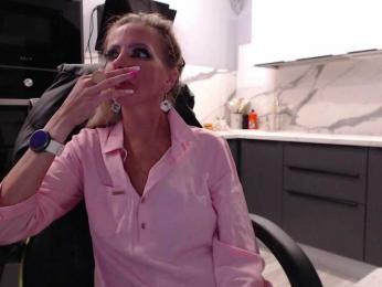 blondalina bongacams stream image